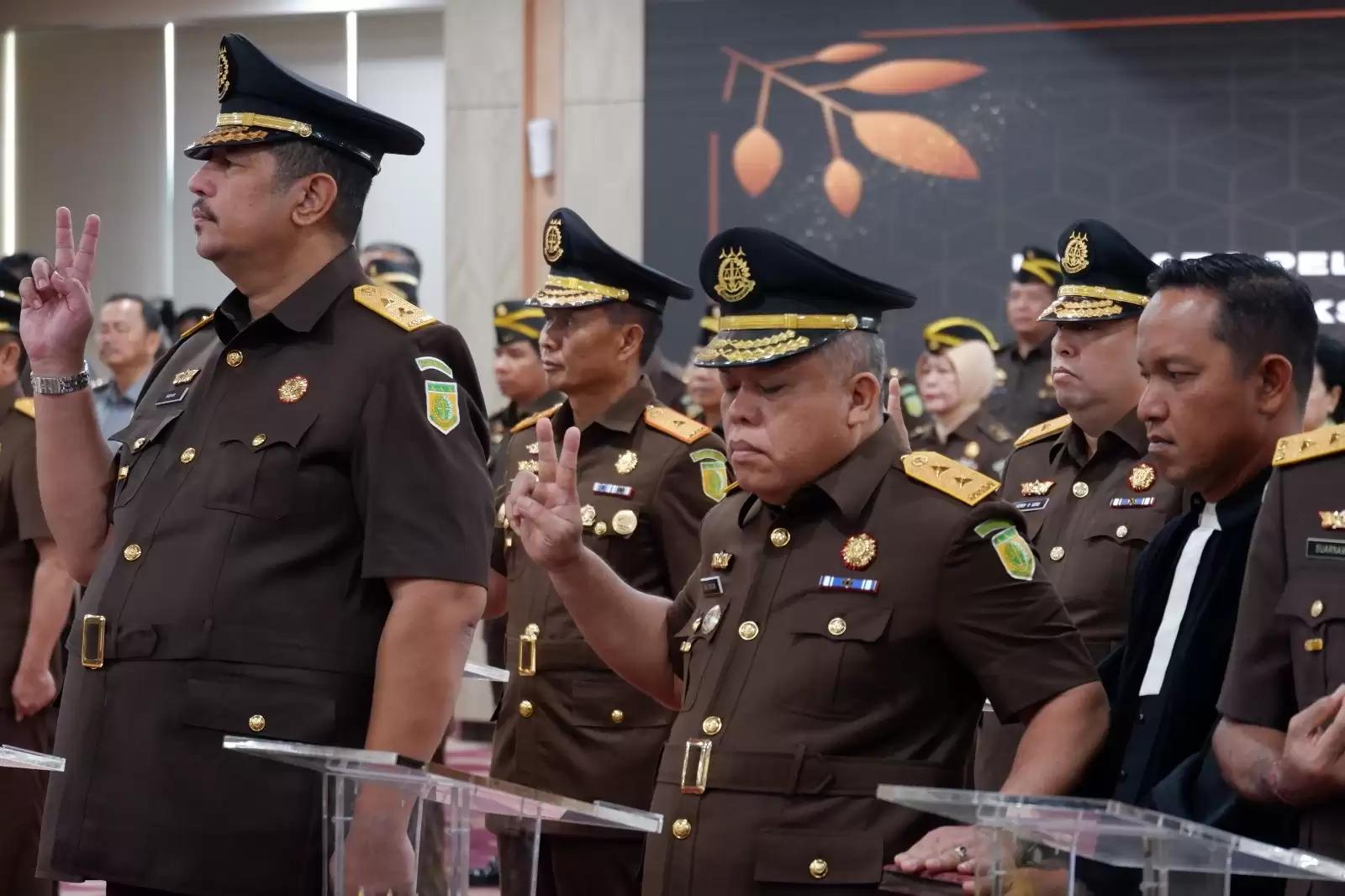 Jaksa Agung turut melantik Harli Siregar sebagai Kepala Pusat Penerangan Hukum Kejagung (Foto: Dok MI)