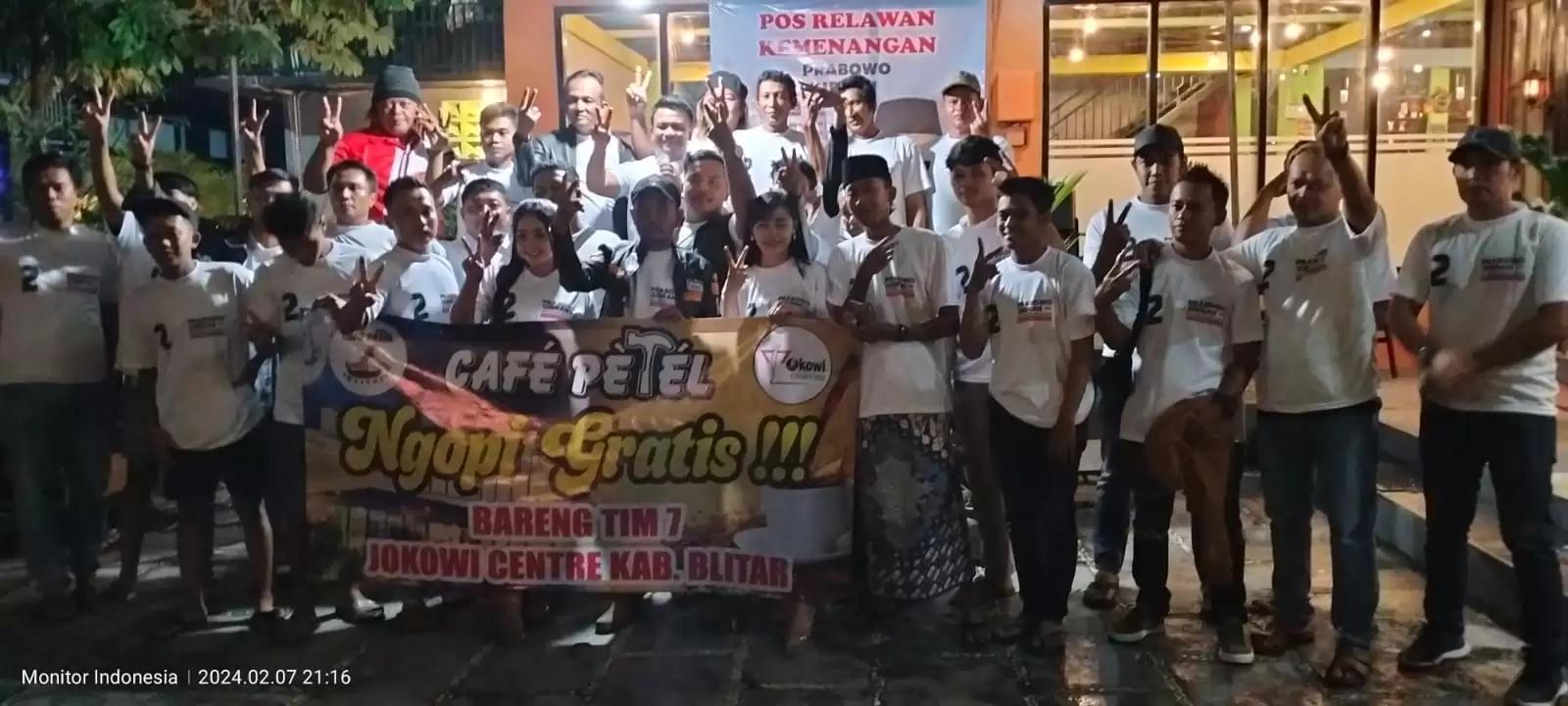 Gelar Ngopi Bareng Bersama Komunitas Relawan, Tim 7 Jokowi Centre Optimis Raup Suara 50 persen di Kabupaten Blitar