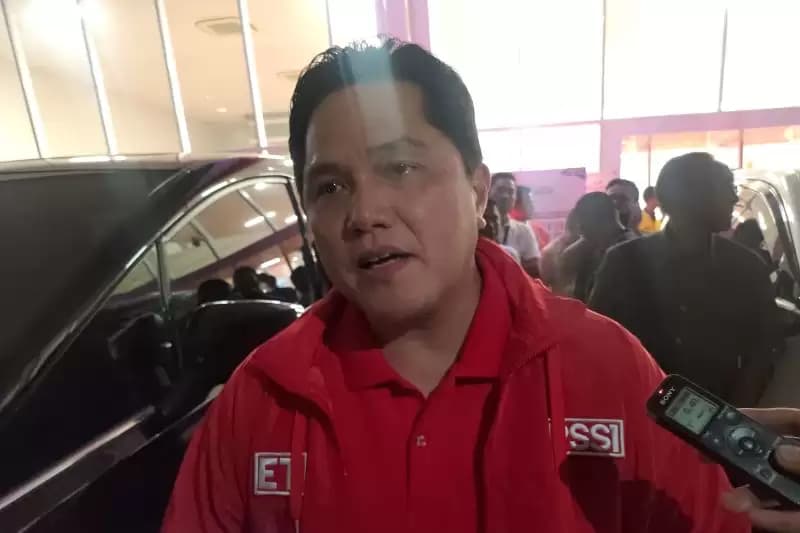 Kondisi Rumput di GBK Buruk, Erick Thohir Desak Perbaikan