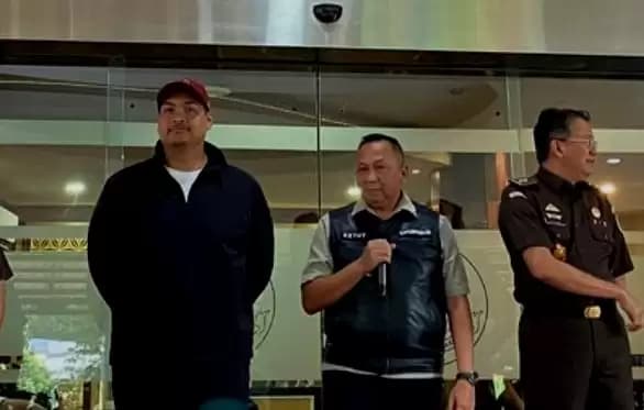 Korupsi BTS Seret Menpora Dito dan Nistra Yohan, Kejagung Harus Terbuka!