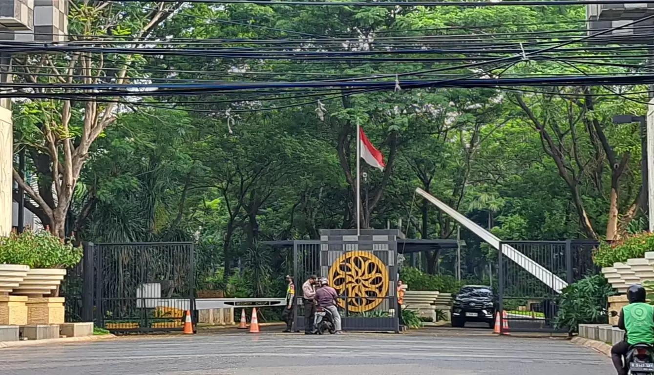 Polisi Geledah Apartemen di Jaksel Diduga Milik Firli Bahuri, Petugas Keamanan Beberkan Hal Ini