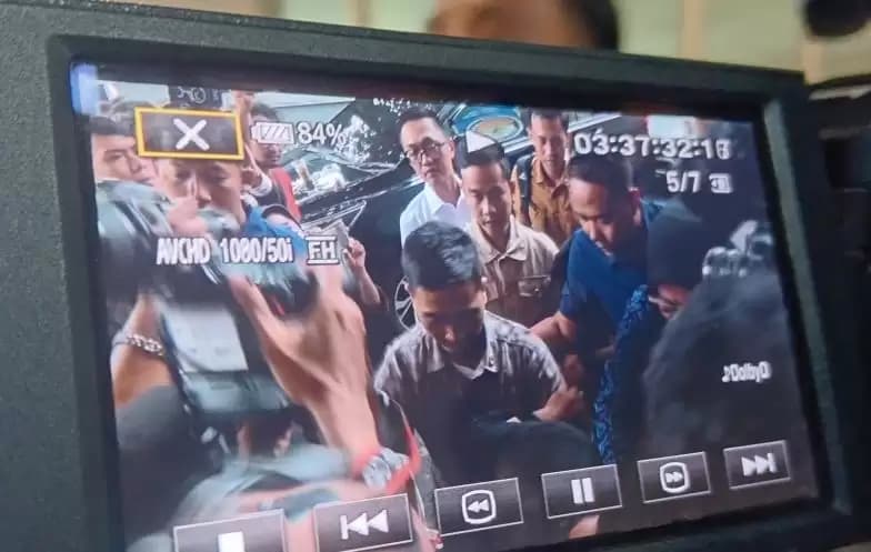 Gibran Tiba di Kantor Bawaslu Jakpus