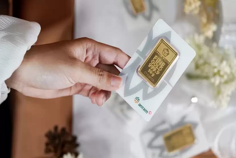 Harga Emas Antam Tembus Rp1,208 Juta per Gram
