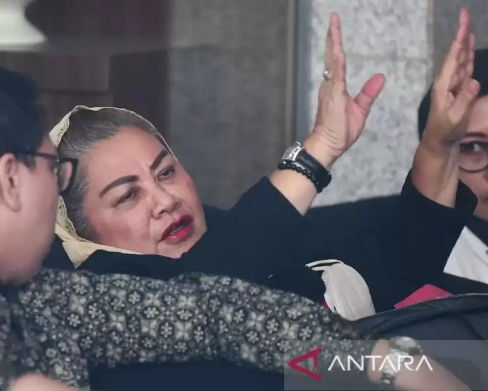 Mbak Ita memenuhi panggilan KPK, Kamis (1/8/2024) (Foto: Antara)