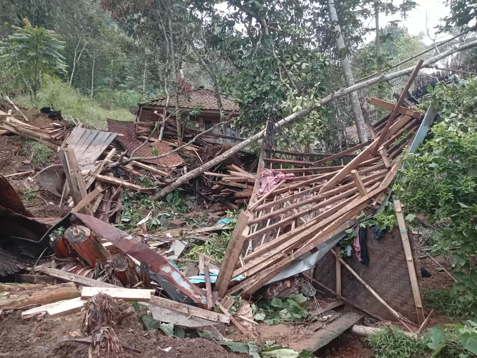 Kronologi Tanah Longsor di Citiis Rongga Kabupaten Bandung Barat