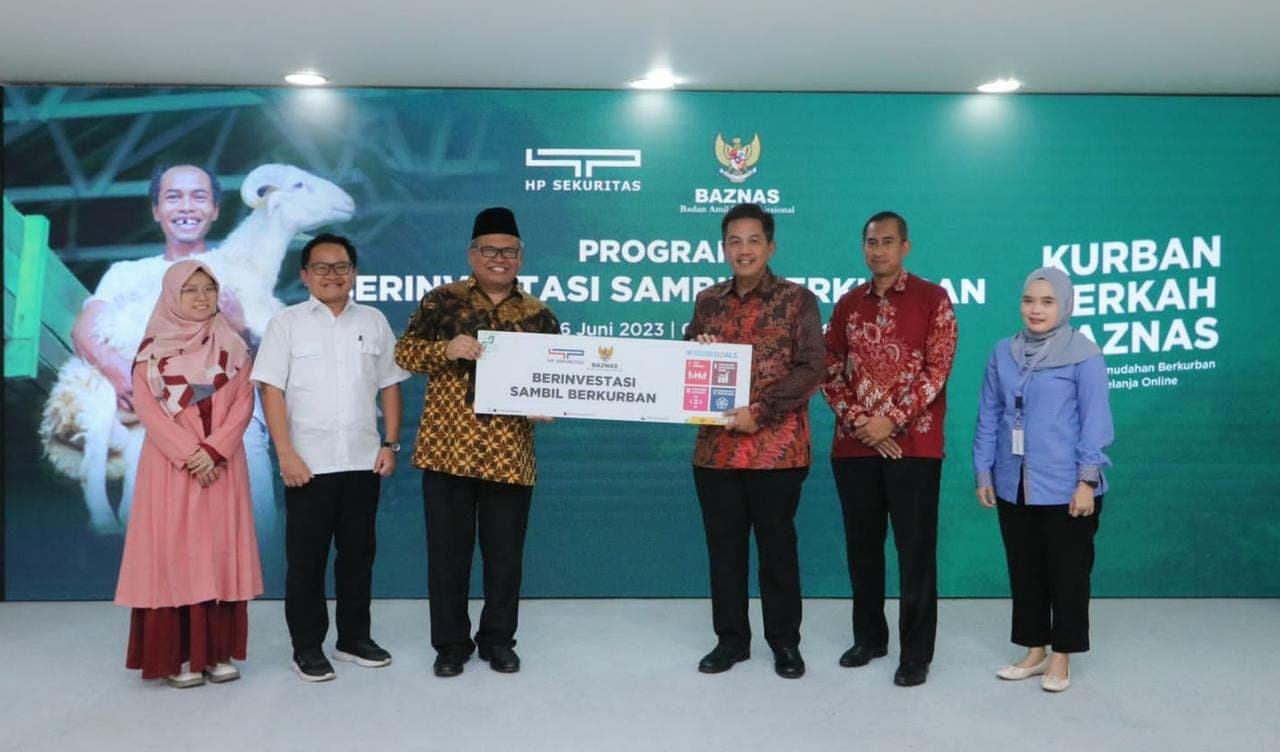 PT Henan Putihrai Sekuritas Serahkan Kurban Nasabah Lewat BAZNAS