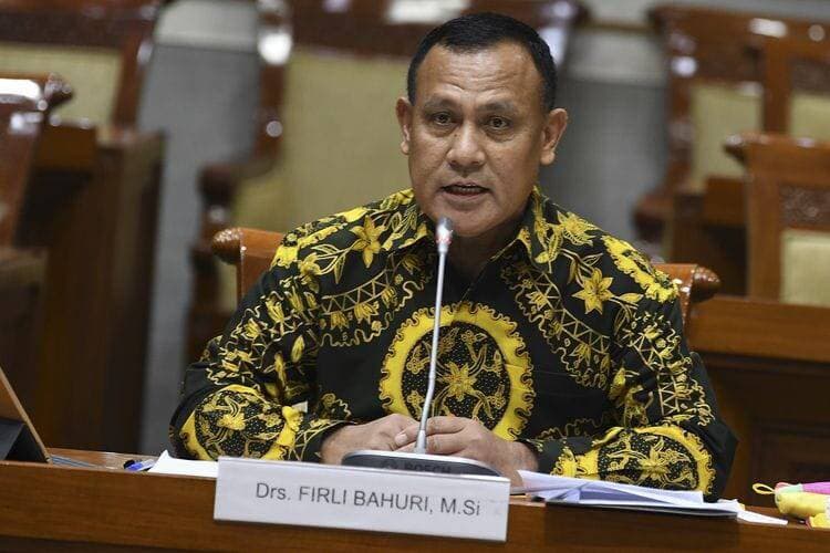 Kasus Dugaan Pemerasan SYL, Firli Bahuri Minta Diperiksa di Bareskrim
