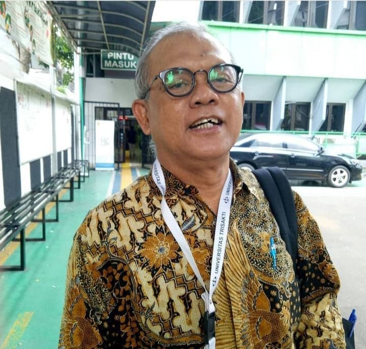 Airlangga Terseret Kasus Korupsi CPO Pengaruhi Elektabilitas Golkar, Harus Ada Penjabat Ketum!