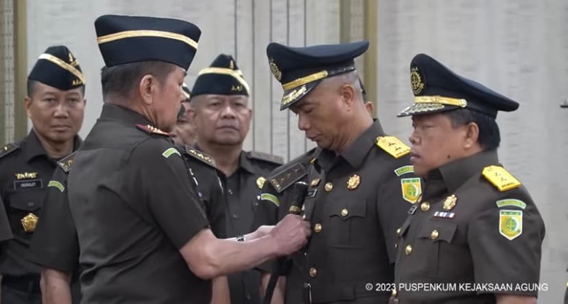 Reda Manthovani Resmi Dilantik Jadi Jamintel