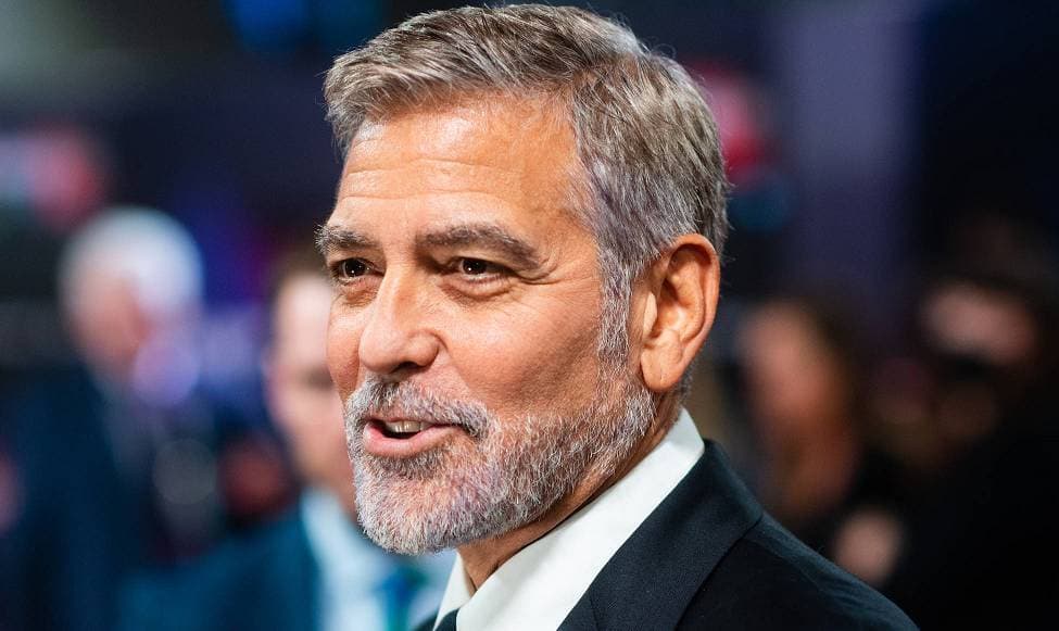 Aktor George Clooney Ingin Beli Derby County
