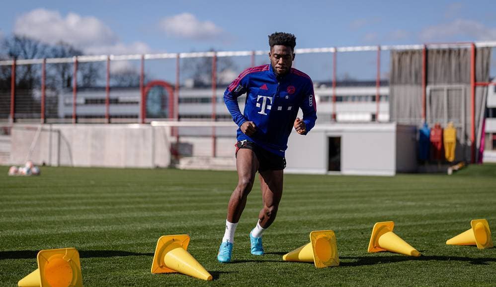 Alphonso Davies Kembali Berlatih Setelah Diagnosis Miokarditis