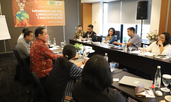 Minim Regulasi Pemilu Ramah Lingkungan, Daur Ulang Sampah Logistik Pemilu Perlu Dipikirkan Bersama