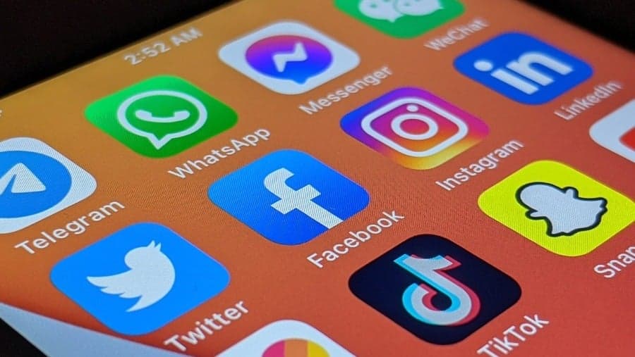 Ajukan Izin, Facebook dan Instagram Mau Ikut Jualan