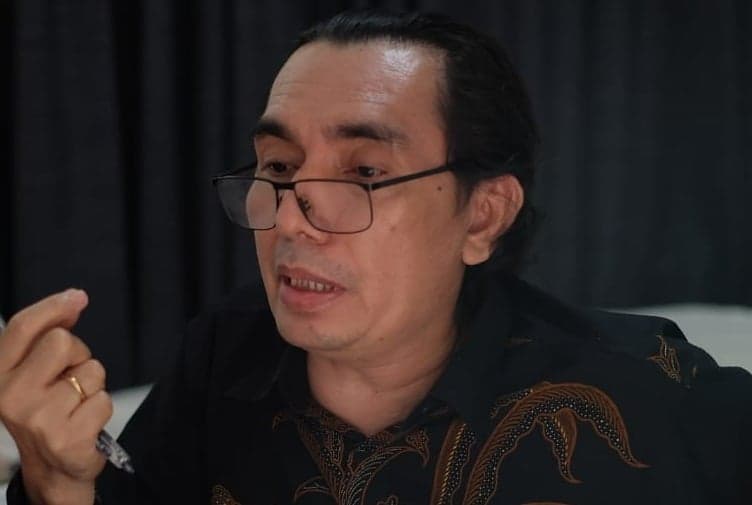 Sekretaris MA Tersangka Suap, Azmi Syahputra: Pilar Peradilan Makin Keropos