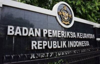 Sampai Bawa Koper, BPK Kecipratan Rp 40 Miliar Korupsi BTS Kominfo 