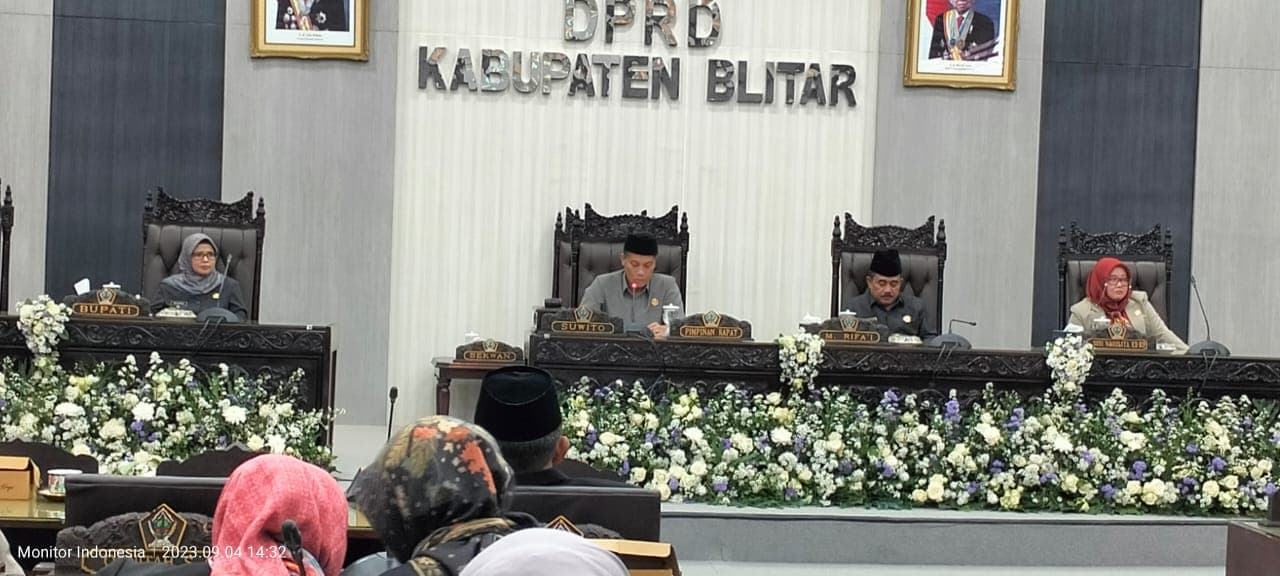 Gelar Rapat Paripurna DPRD Kabupaten Blitar Usulkan Pemberhentian dengan Hormat Wakil Bupati Blitar