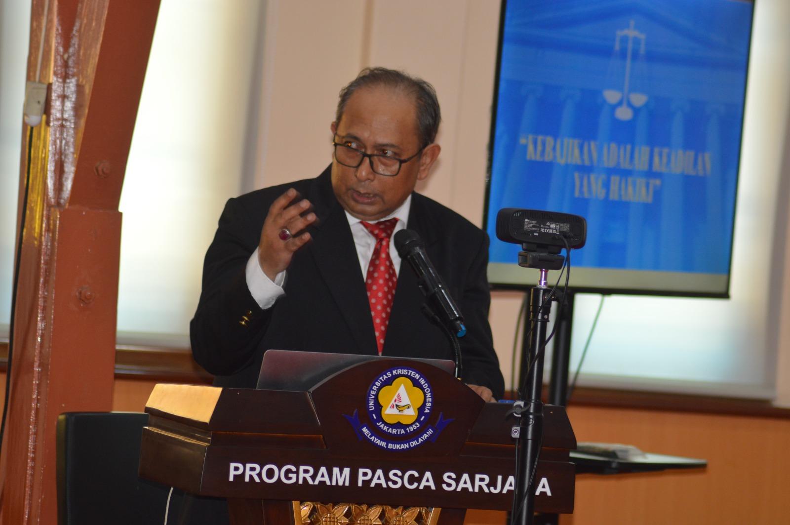 Program Pascasarjana Doktor Ilmu Hukum UKI Gelar Ujian Terbuka Promosi Doktor Blucer Wellington Rajagukguk