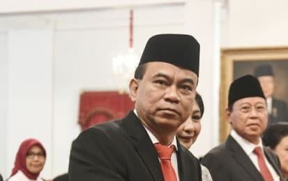 Ngaco! Menkominfo Budi Usul Wulan Guritno Duta Anti-Judi Online hingga Memajaki Judi Online