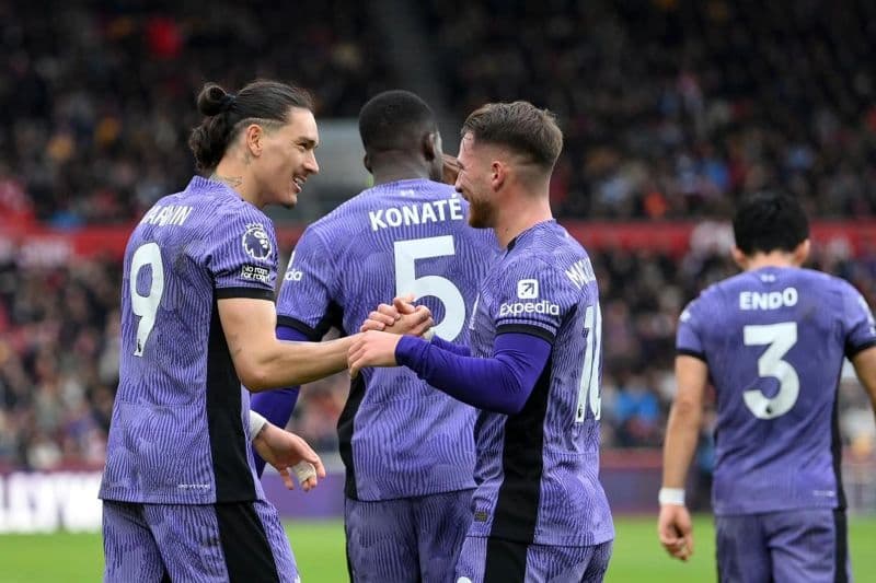 Liverpool Bantai Brentford 4-1 klasemen Liga Inggris