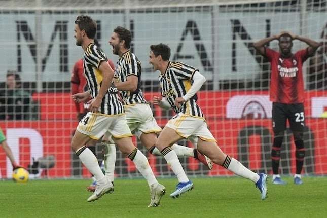 Pertandingan Menegangkan di San Siro,  Juventus Vs AC Milan