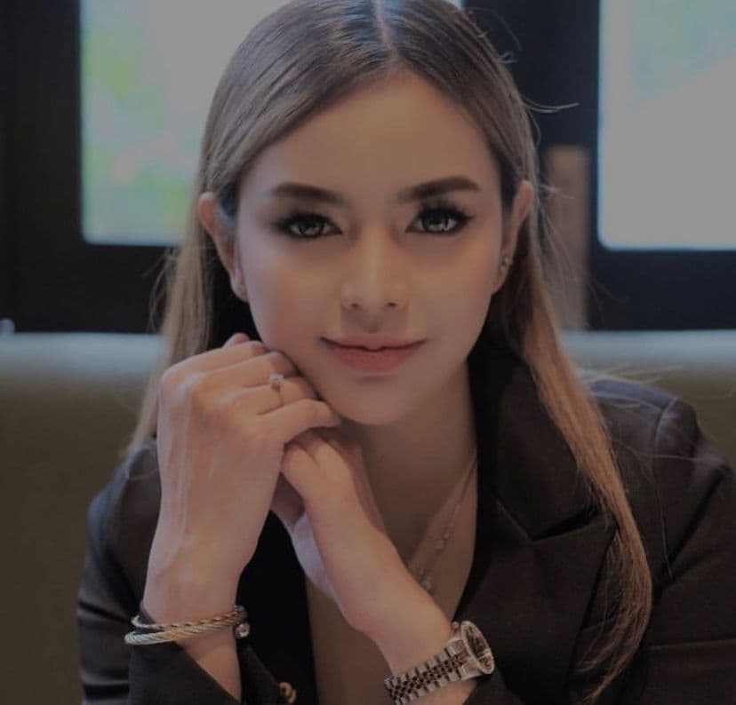Bantah Hapus Postingan, DJ Verny Kekeh Denny Sumargo Tes DNA Anak Lagi