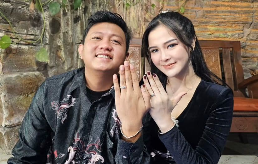 Terungkap, Ini Alasan Denny Caknan Buru-buru Menikahi Bella Bonita