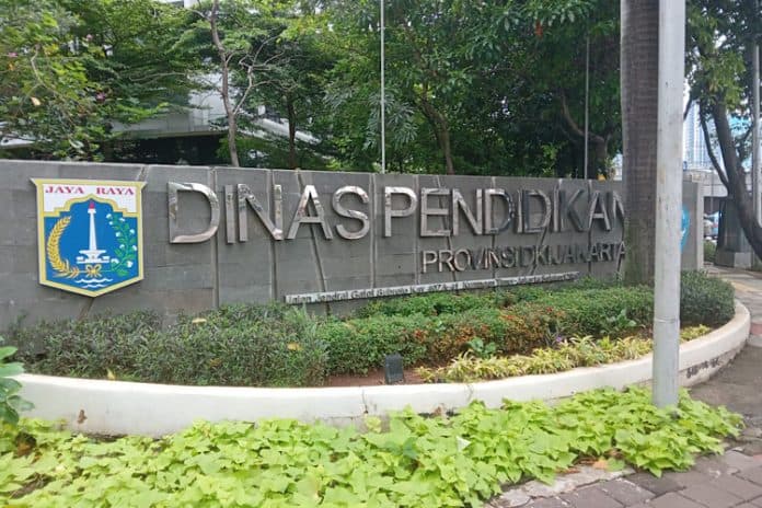Lantik Guru PPPK Tanpa SK, Tata Kelola Disdik DKI Amatiran