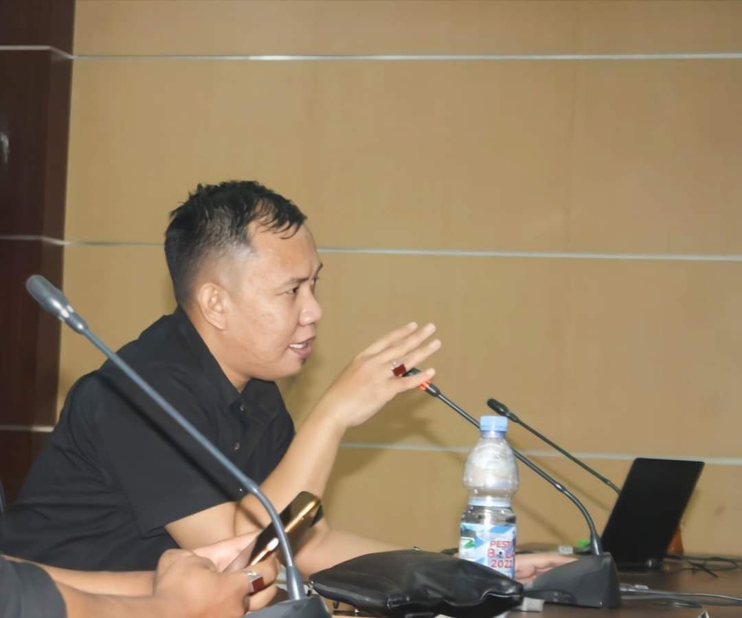Pendongkrak Suara Prabowo: Gibran atau Erick Thohir?