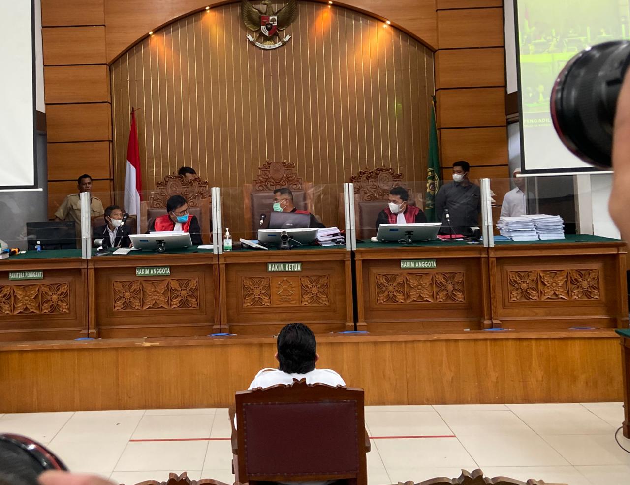 Terkuak, Hakim Ungkap Motif Pembunuhan Brigadir J karena Sakit Hati Putri Chandrawathi