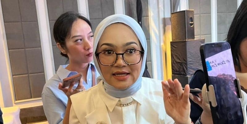 Apakah Memencet Jerawat Memperburuk Kondisi? Ini Kata Dokter