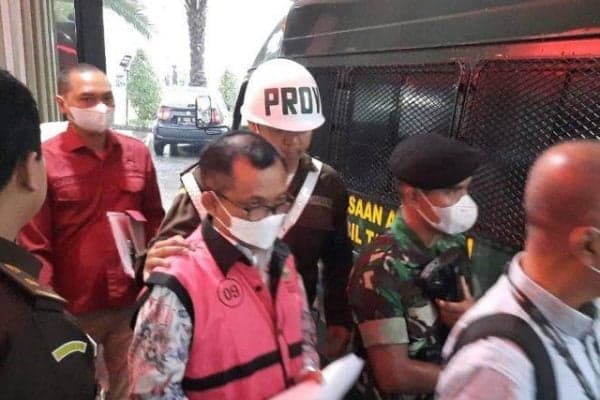 Galumbang Menak Bantu Dirut PT Lintasarta Menangkan Proyek BTS Kominfo