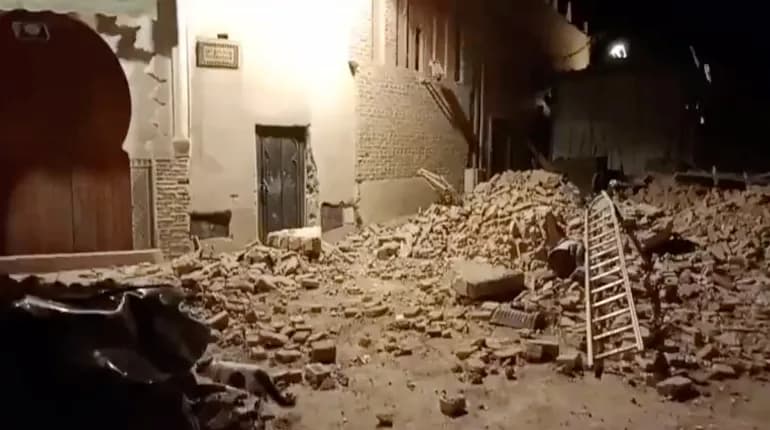 Korban Tewas Gempa Maroko Jadi 820 Orang
