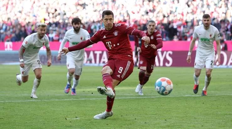 Bayern Munchen 1-0 Augsburg, Lewandowski Selamatkan Munchen