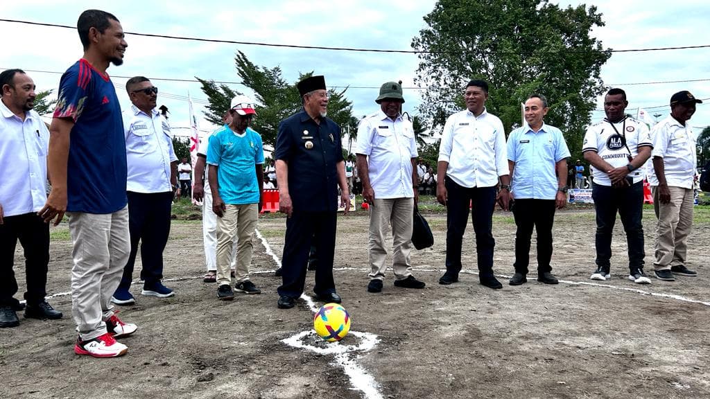 Sekretaris Dinas PUPR Malut Dampingi Gubernur Buka Turnamen Dishub Cup I