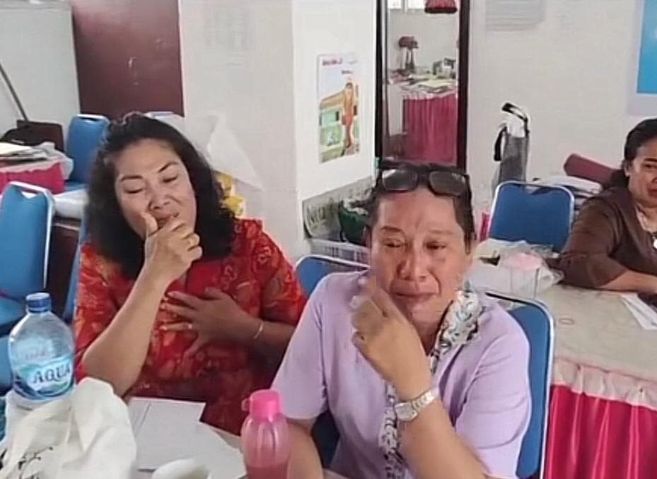 Viral Guru SMPN 15 Medan Menangis, Ngaku Diintimidasi hingga Gaji Ditahan Kepsek
