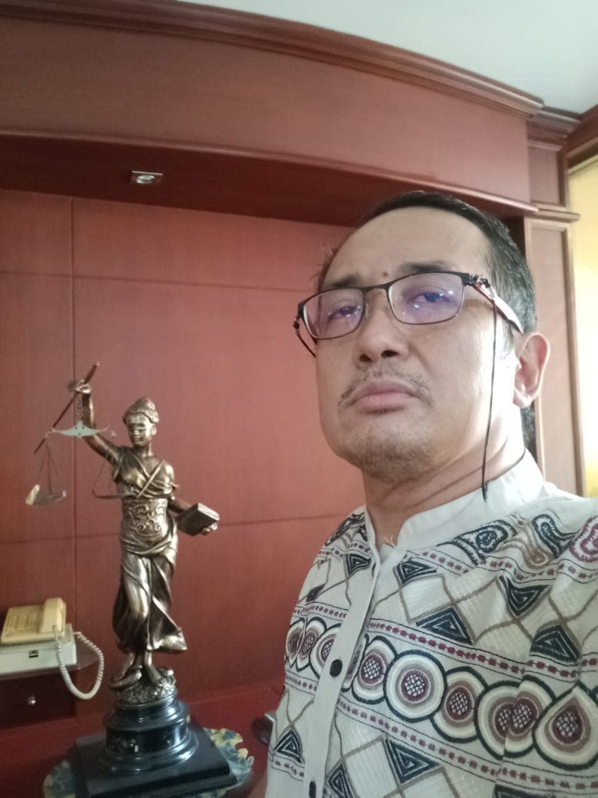 Birokrasi Kampus Bobrok, Masuk PTN Saja Rela Menyuap Apalagi Rektor Ikut Bermain?