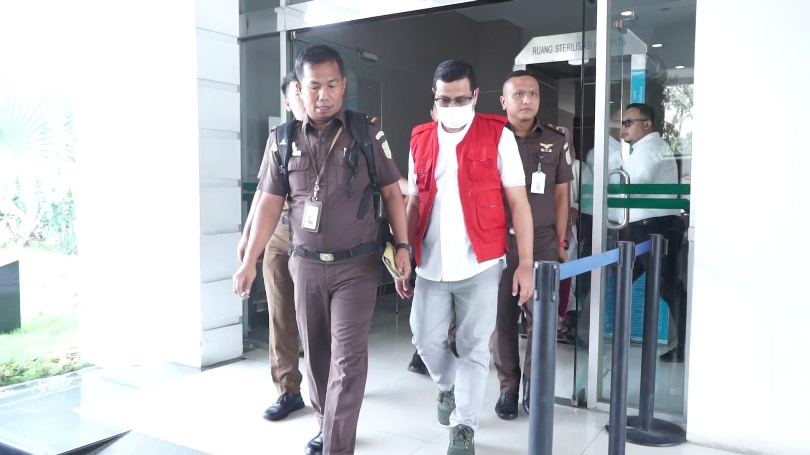 Kejati Sumut Tahan Tersangka Korupsi SPK Bank Sumut