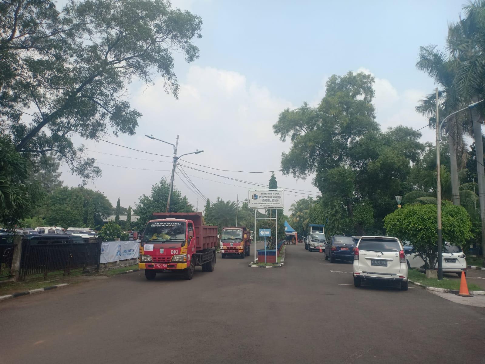 Tambang Pajak Parkir Jakarta Tanpa Tanam, Tanpa Rawat Panen Terus