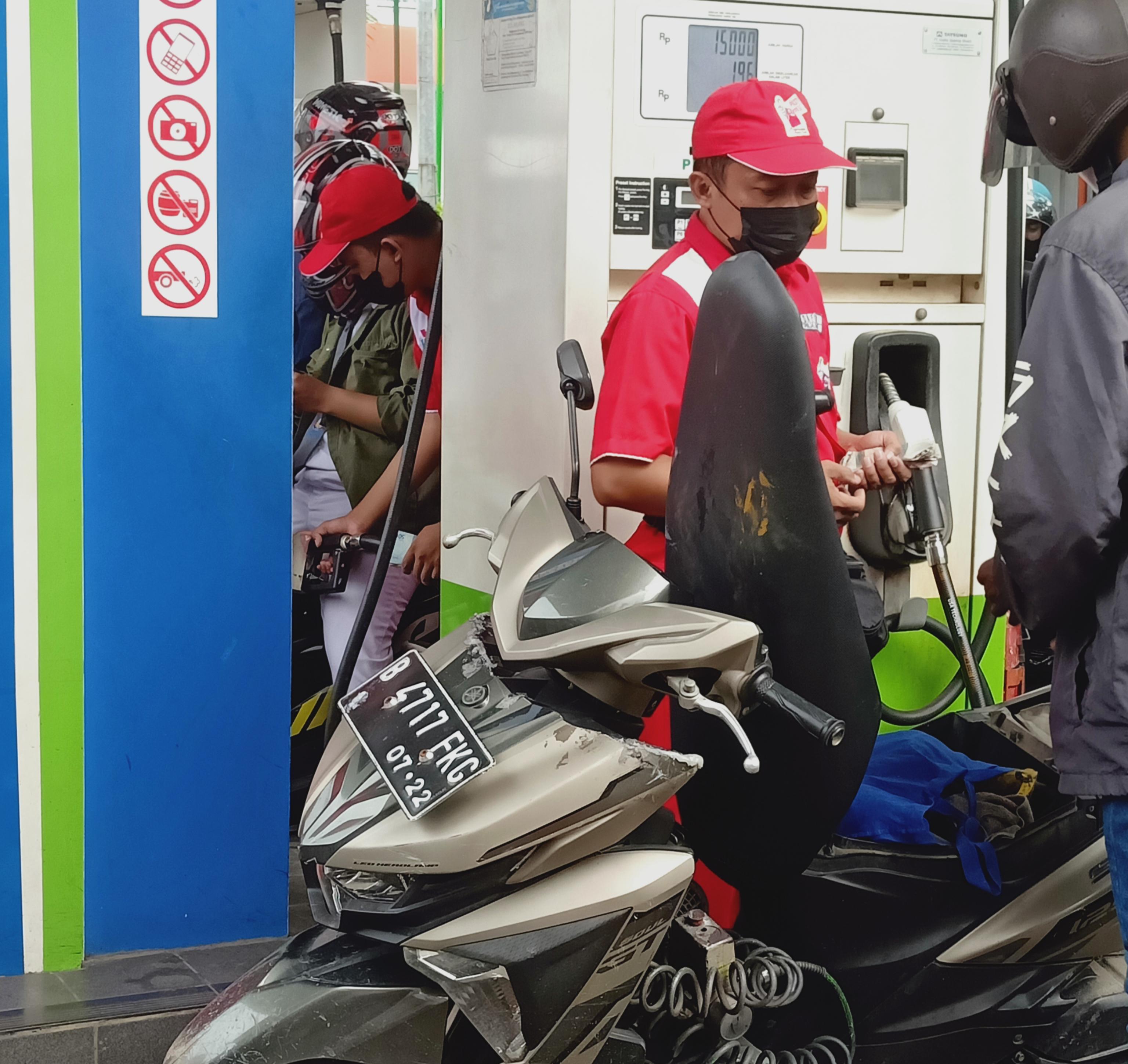 Pertamax Turbo Naik! Berikut Daftar Harga BBM Terbaru di Seluruh Indonesia