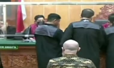 Teddy Minahasa Ajukan Nota Keberatan 