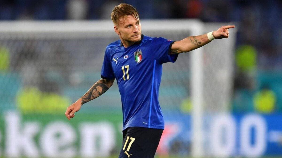 Ciro Immobile Tinggalkan Kamp Italia Karena Cedera