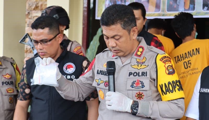 Dua Pengedar Sabu Diringkus Polisi Sorolangun
