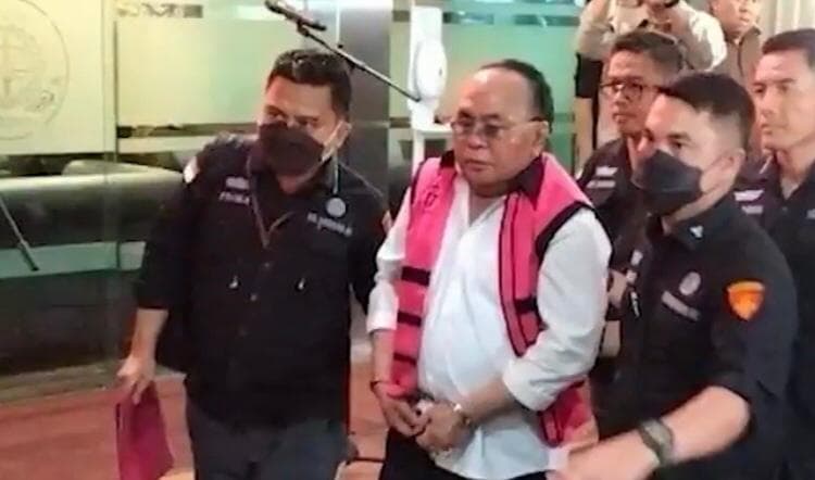 Profil Ismail Thomas, Politikus PDIP yang Jadi Tersangka Pemalsuan Izin Tambang
