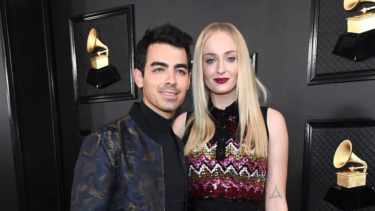 Joe Jonas dan Sophie Turner Dikabarkan Bercerai Usai 4 Tahun Menikah
