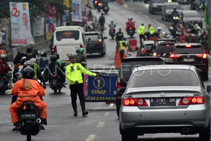 Jalur Wisata Puncak Berlakukan "Car Free Night"
