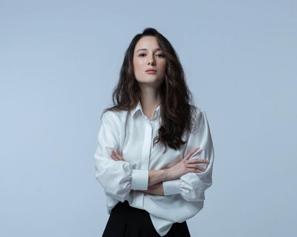 Julie Estelle Umumkan Kelahiran Anak Pertama, Ini Nama Bayinya