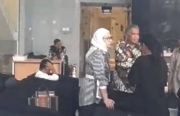 KPK Tahan Eks Dirut Pertamina Karen Agustiawan, Tersangka Korupsi LNG