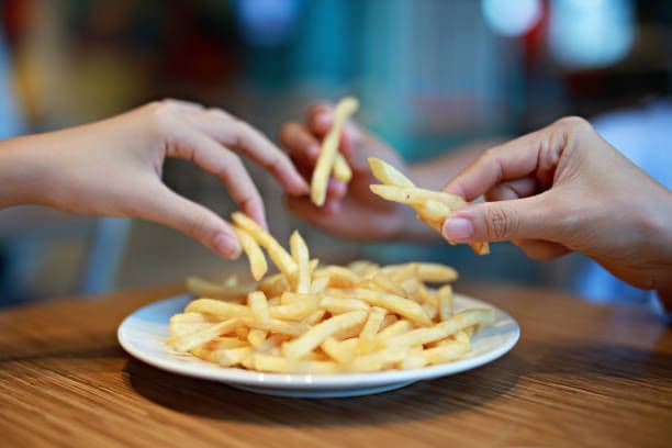 Hati-hati! Ini yang Terjadi Jika Terlalu Sering Makan Kentang Goreng