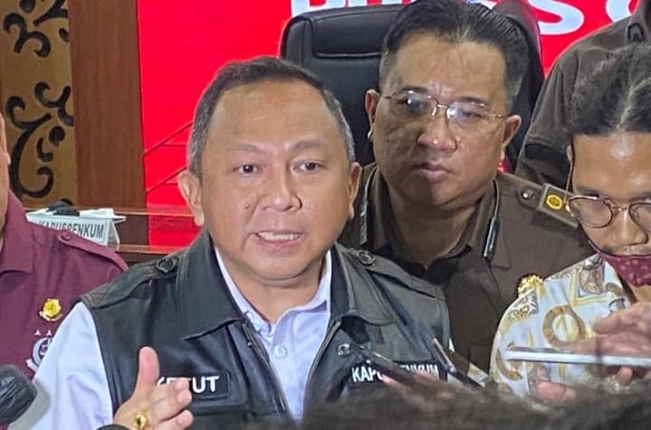 Kejagung Buru Aktor Lain Korupsi Tambang Seret Ismail Thomas Anggota Komisi I DPR