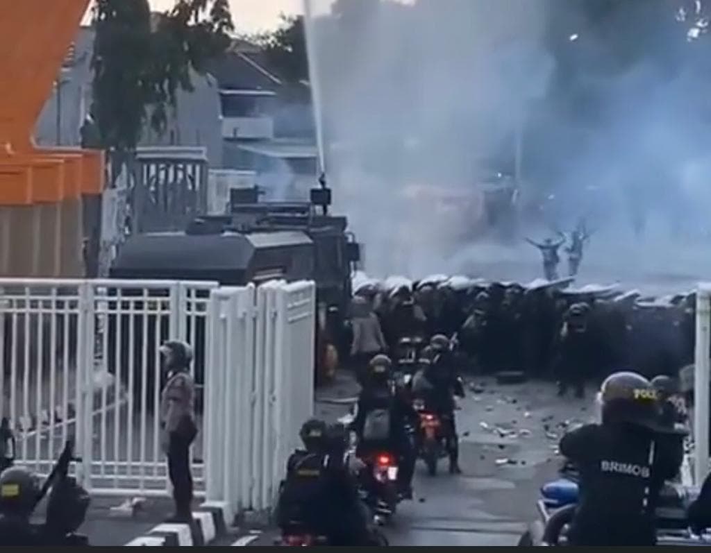 Buntut Kericuhan di Stadion Jatidiri Semarang, Polisi Periksa 16 Suporter